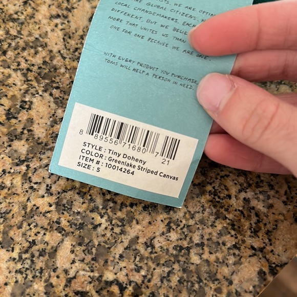 BNWT Toms 5T Shoes - Picture 2 of 5